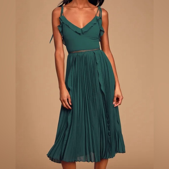 Lulus: Emerald Green Tie-Strap Pleated Midi Dress - Picture 1 of 10